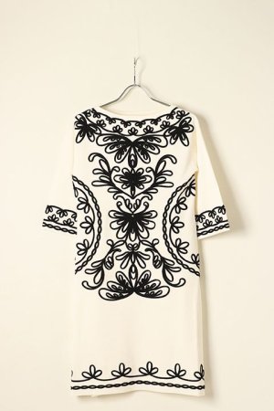 画像5: 【 40%OFF セール46,200円→27,720円】 グレースコンチネンタル｜GRACE CONTINENTAL コード刺繍ニットワンピース{-BCS}