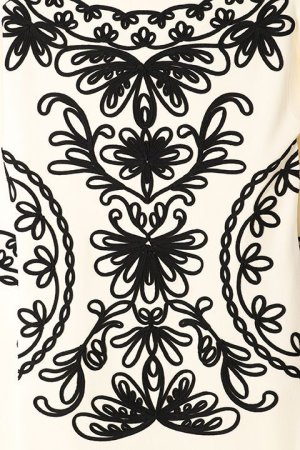 画像6: 【 40%OFF セール46,200円→27,720円】 グレースコンチネンタル｜GRACE CONTINENTAL コード刺繍ニットワンピース{-BCS}