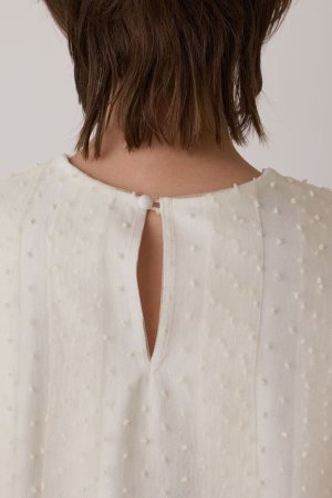 画像8: 【 40%OFF セール28,600円→17,160円】 グレースコンチネンタル｜GRACE CONTINENTAL  シアージャガードカットトップ{-BES}