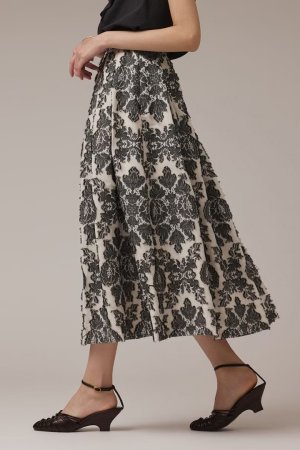 画像3: ★取り寄せリクエスト注文受付中★ グレースコンチネンタル｜GRACE CONTINENTAL  ダマスクジャガードタックスカート{-BEA}