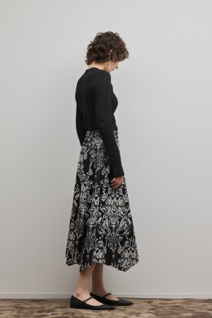 画像4: グレースコンチネンタル｜GRACE CONTINENTAL  オーナメントジャガードハンカチヘムスカート{-BFS}