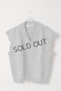 {SOLD}ekat エカット(UNISEX) DAMAGE LAYERED KNIT VEST{-BEA}