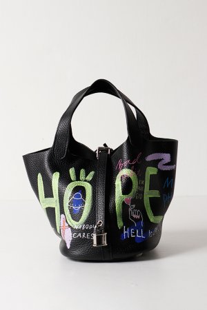 画像1: guernika ゲルニカ Cube Bag / size S / Black{E-}{GR-CB-3-BEA}