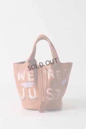 画像3: {SOLD}guernika ゲルニカ Cube Bag / size S / Mocha mousse{E-}{GR-CB-3-BEA}