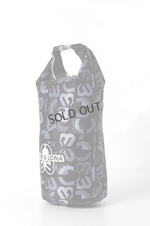 画像2: {SOLD}MARK & LONA マークアンドロナ Quadra Round Cooling Bag{-BFS}