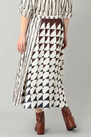 画像3: 【 40%OFF セール42,900円→25,740円】 グレースコンチネンタル｜GRACE CONTINENTAL グレースクラス GRACE CLASS コンビツイルプリントスカート{0221321091-21BRW-BAA}