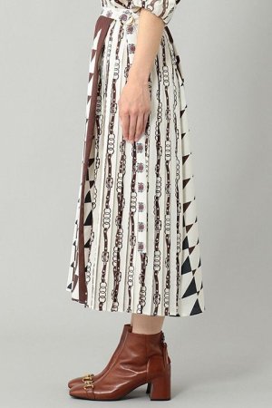 画像9: 【 40%OFF セール42,900円→25,740円】 グレースコンチネンタル｜GRACE CONTINENTAL グレースクラス GRACE CLASS コンビツイルプリントスカート{0221321091-21BRW-BAA}