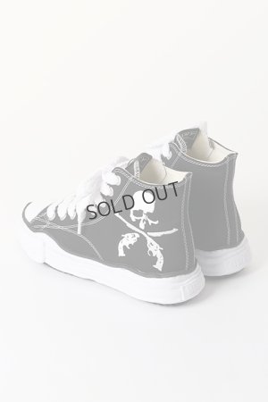 画像2: {SOLD}roarguns ロアーガンズ ×MASTERMIND WORLD（マスターマインドワールド）×MAISON MIHARA YASUHIRIO（メゾンミハラヤスヒロ） トリプルコラボ スニーカー{-BCS}