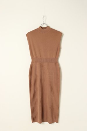 画像6: 【 40%OFF セール41,800円→25,080円】 グレースコンチネンタル｜GRACE CONTINENTAL ダイアグラム DIAGRAM ポンチョ付ニットワンピース{0321333187-03BEG-BAA}