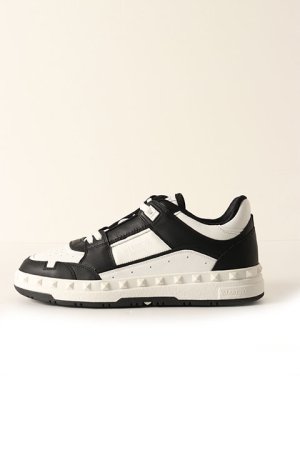 画像2: 【 30%OFF セール132,000円→92,400円】 Valentino ヴァレンティノ フリードット カーフスキン ロートップスニーカー{-BDS}