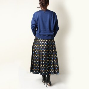 画像9: 【 40%OFF セール198,000円→118,800円】 BLAMINK ブラミンク ラメフラワーハンドプリーツスカート{7924-230-0222-BLK-BJA}