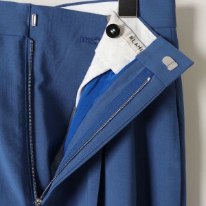 画像2: 【 40%OFF セール77,000円→46,200円】 BLAMINK ブラミンク ウールタックテーパードパンツ{7914-299-0181-ROYAL-BJA}
