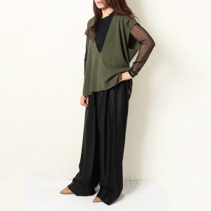 画像7: 【 40%OFF セール99,000円→59,400円】 BLAMINK ブラミンク カシミヤハイツイストVネックベスト{7918-230-0060-OLV-BAA}