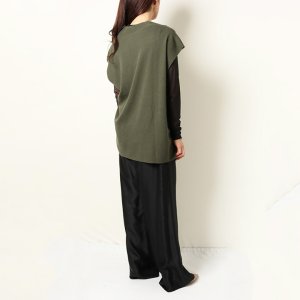 画像9: 【 40%OFF セール99,000円→59,400円】 BLAMINK ブラミンク カシミヤハイツイストVネックベスト{7918-230-0060-OLV-BAA}