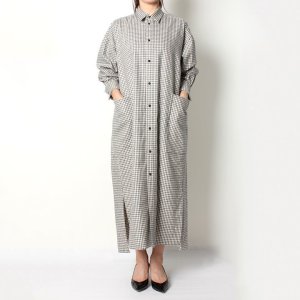 画像8: 【 40%OFF セール154,000円→92,400円】 BLAMINK ブラミンク ウールチェック バックギャザー レギュラーカラーワンピース{7926-230-0171-OFF WHITE-AIA}