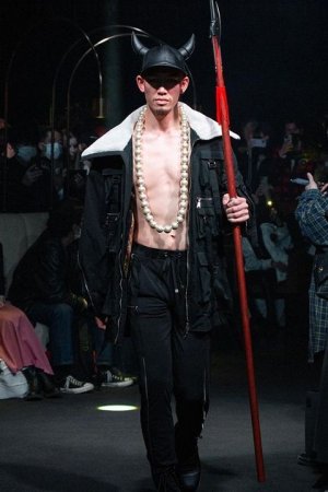 画像9: 【 30%OFF セール374,000円→261,800円】 ACUOD by CHANU アクオド バイ チャヌ Fur MA-1{-BBA}