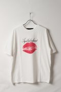 a good bad influence アグッドバッドインフルエンス KISS OF LIFE T-SHIRT{-BES}