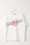 {SOLD}a good bad influence アグッドバッドインフルエンス KISS OF LIFE T-SHIRT{-BES}