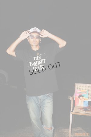 画像2: AUI NITE アウィナイト THE TWILIGHT HOUR tee{-BES}