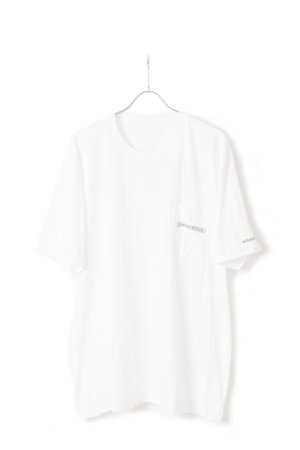 画像1:  {SOLD} CHROME HEARTS  クロムハーツ スクロールラベル ショートスリーブ ポケットTシャツ {408129111WHT***759-BFS}  :CH202601-03-WHT-XXL 