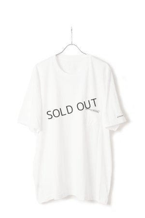 画像1: {SOLD}★海外買付 新品 インボイス付 CHROME HEARTS  クロムハーツ スクロールラベル ショートスリーブ ポケットTシャツ{408129111WHT***759-BFS}