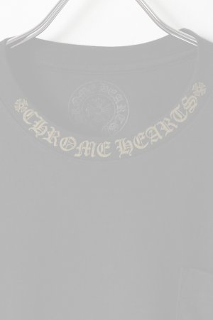 画像2:   CHROME HEARTS クロムハーツ アーミーグリーンネックロゴ/アームロゴ ロングスリーブTシャツ {-BFS}  :CH202603-04-BLK-L 