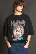 MA LABEL BY MAISON SPECIAL DEF LEPPARD Prime-Over Crew Neck T-Shirt #1{-BEA}