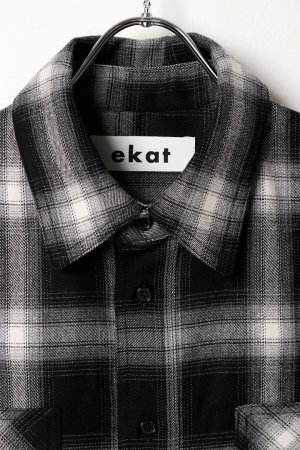 画像2: ekat エカット(UNISEX) PATCH POCKET CHECK SHIRT{-BEA}