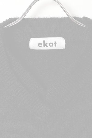画像2:  {SOLD} ekat エカット(UNISEX) DAMAGE V NECK KNIT{-BEA}