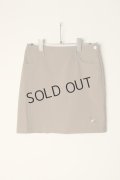 【 30%OFF セール47,300円→33,110円】 1PIU1UGUALE3 GOLF ウノピゥウノウグァーレトレ ゴルフ（レディース） BACK HEM PLEATS SKIRT{-BCS}