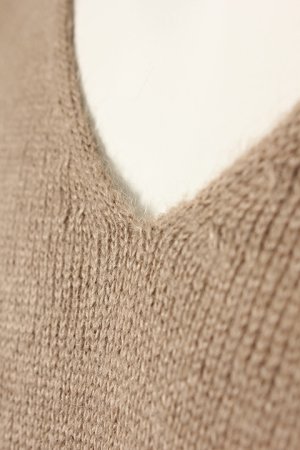 画像4: 【周年記念 24%OFF ｜37,400円→28,424円】 kiryuyrik キリュウキリュウ Dolman V Neck Knit{KP-HK07-108-2BRW-ADA}