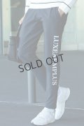 LUXEAKMPLUS リュクスエイケイエムプラス ゴルフ サイドロゴグラフェンストレッチロングパンツ{-BDA}