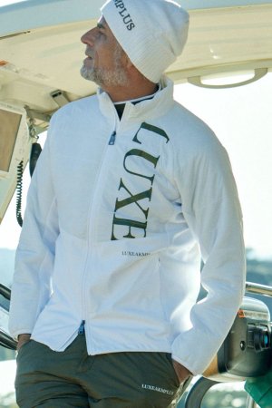 画像2: LUXEAKMPLUS リュクスエイケイエムプラス ゴルフ フロントロゴ軽量ナイロンジャケット{-BDA}