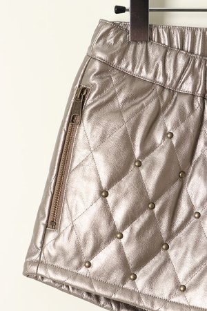 画像3: 【 50%OFF セール｜41,800円→20,900円】 MARK & LONA BLACKBOX マークアンドロナ ブラックボックス Twiggy Quilt Shorts{MLBKW-17W-T31-GLD-AGA}