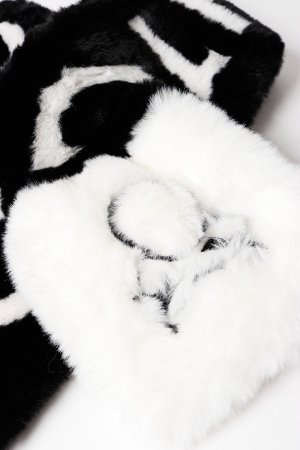 画像2: MARK & LONA マークアンドロナ G.O.D Faux Fur Wrap Muffler | MEN and WOMEN{-BEA}