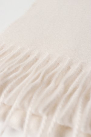 画像5: 【 40%OFFタイムセール 60,500円→36,300円】 1piu1uguale3 ウノピゥウノウグァーレトレ CASHMERE 30×160 MUFFLER by BEGG＆Co{MRG310-CAS014-12-AIA}