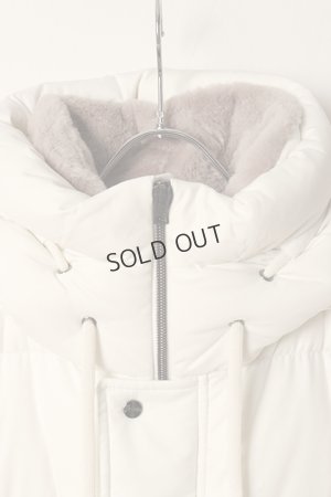 画像3: {SOLD}HERNO ヘルノ フェイクファー襟付きナイロンパーカー{PI001159U 12414Z 1000-BDA}