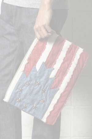 画像1:  {SOLD} TMT ティーエムティー NATIVE U.S.FLAG CLUTCH BAG{-AHA}