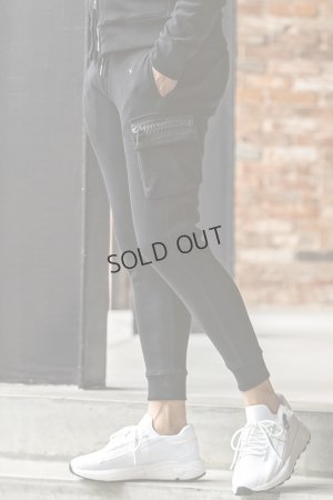 画像2: 1piu1uguale3 RELAX ウノピゥウノウグァーレトレ リラックス ビッグファスナーカーゴポケットスウェットパンツ{-BEA}