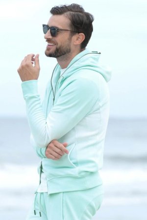 画像2: 【 40%OFF セール19,800円→11,880円】 1piu1uguale3 RELAX ウノピゥウノウグァーレトレ リラックス グラデーションスウェットパーカー{-BDS}