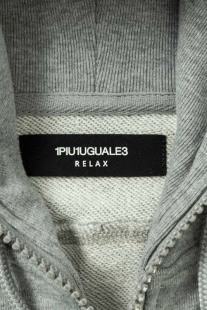 画像10: 【 40%OFF セール18,920円→11,352円】 1piu1uguale3 RELAX ウノピゥウノウグァーレトレ リラックス グリッターロゴジップパーカー{-BDS}