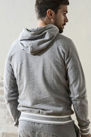 画像4: 【 40%OFF セール19,910円→11,946円】 1piu1uguale3 RELAX ウノピゥウノウグァーレトレ リラックス ラインストーンジップロゴパーカー{-BDA}