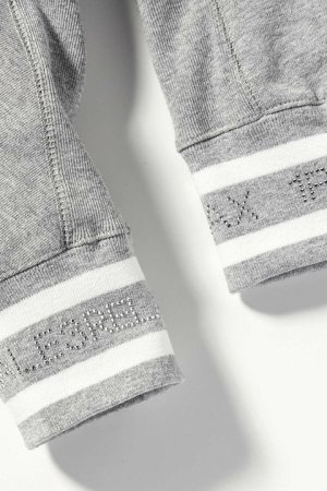 画像14: 【 40%OFF セール19,910円→11,946円】 1piu1uguale3 RELAX ウノピゥウノウグァーレトレ リラックス ラインストーンジップロゴパーカー{-BDA}