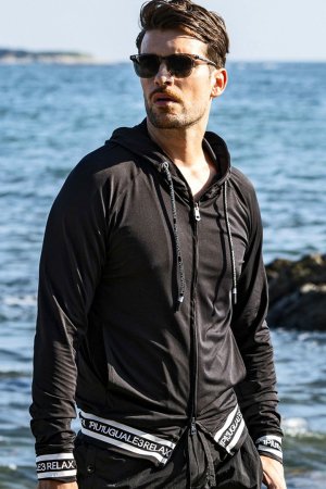 画像9: 【 30%OFF セール18,920円→13,244円】 1piu1uguale3 RELAX ウノピゥウノウグァーレトレ リラックス ヘムロゴラッシュガードフーディー{-BES}