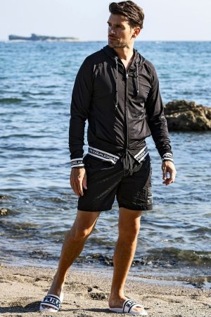 画像13: 【 30%OFF セール18,920円→13,244円】 1piu1uguale3 RELAX ウノピゥウノウグァーレトレ リラックス ヘムロゴラッシュガードフーディー{-BES}