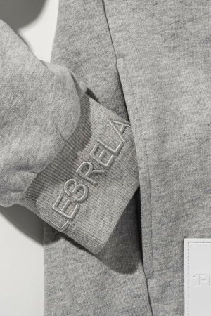 画像13: 1piu1uguale3 RELAX ウノピゥウノウグァーレトレ リラックス レザーパッチスウェットクルーネックプルオーバー{-BEA}