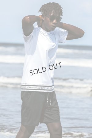 画像17: {SOLD}1piu1uguale3 RELAX ウノピゥウノウグァーレトレ リラックス ヘムロゴ半袖ラッシュガード{-BES}