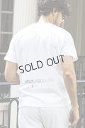 {SOLD}1piu1uguale3 RELAX ウノピゥウノウグァーレトレ リラックス ラインストーンバックサイドロゴ半袖Tシャツ{-BES}