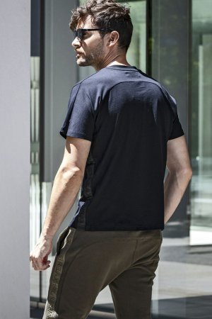 画像8: 【 30%OFF セール7,920円→5,544円】 1piu1uguale3 RELAX ウノピゥウノウグァーレトレ リラックス テープロゴ半袖Tシャツ{-BES}