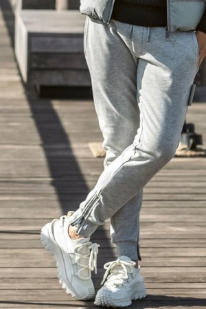 画像18: 1piu1uguale3 RELAX ウノピゥウノウグァーレトレ リラックス ボリュームソールサイドロゴスニーカー{-BEA}